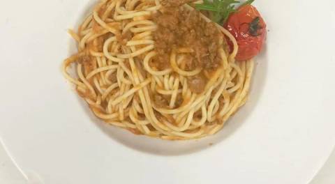 İtalyan Usulü Bolonez Soslu Spagetti