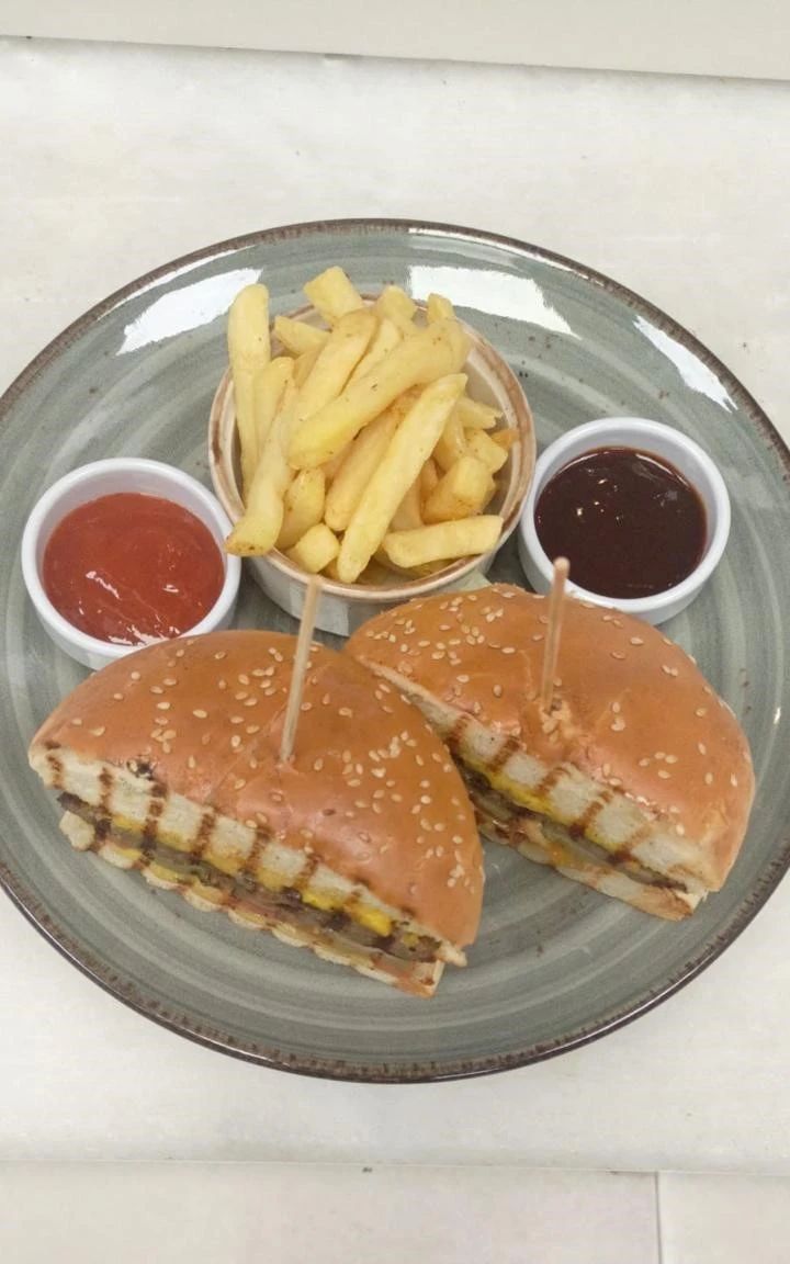Ramada Burger